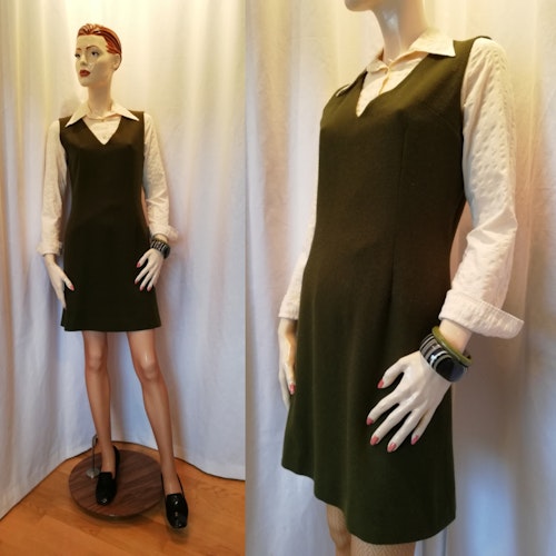 Vintage retro västklänning fodralklänning ärmlös grön ull ofodrad v-ringad 60tal