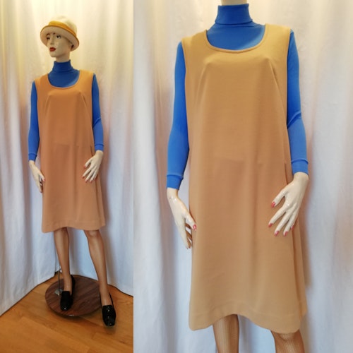 Vintage retro västklänning ärmlös beige crimplene 60-tal 70-tal