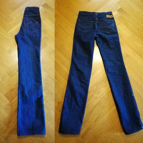 Vintage jeans deadstock 70-tal mörk tvätt Wega-Magasinet slim modell