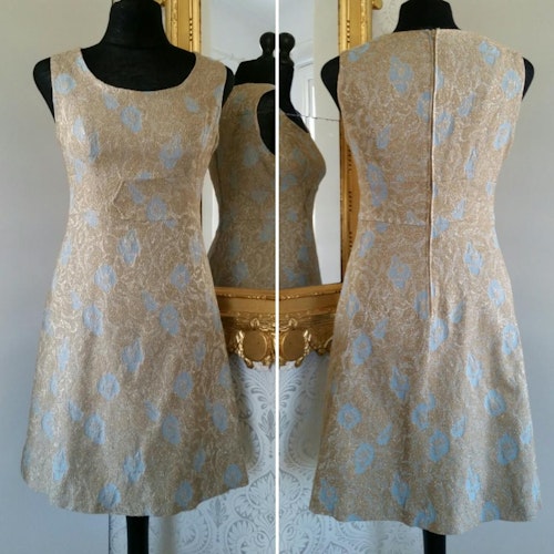Vintage coctailklänning i ljusblått guld och silver, 60-tal Elson Denmark