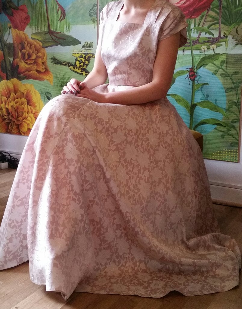 Vintage rosablommig långklänning balklänning Solblomman 40-tal - Vintage  Corner Österlen