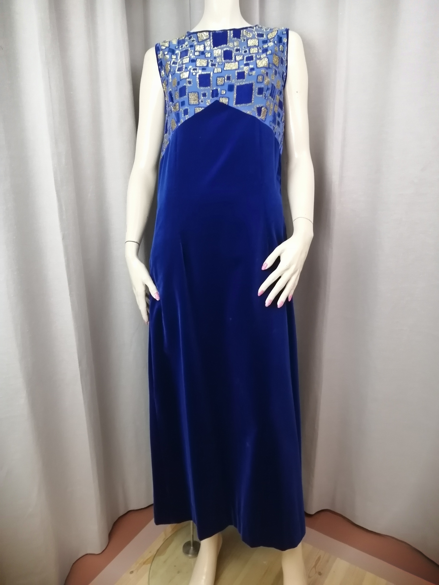 Vintage långklänning blå sammetskjol top med guldf mönster 6070-tal