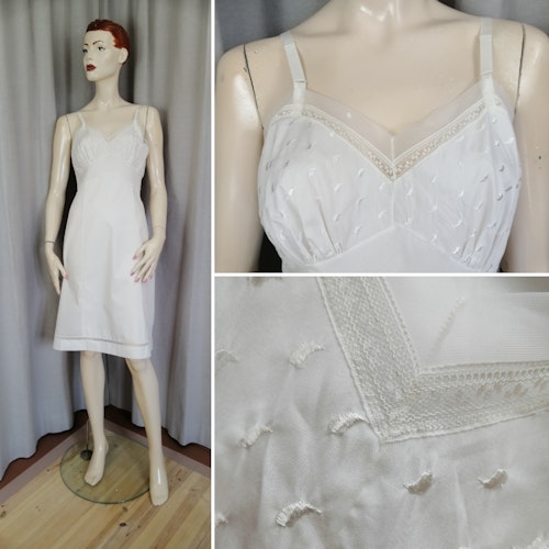 Vintage 60-tal Grace vit underklänning tunn bomull brodyr bysten