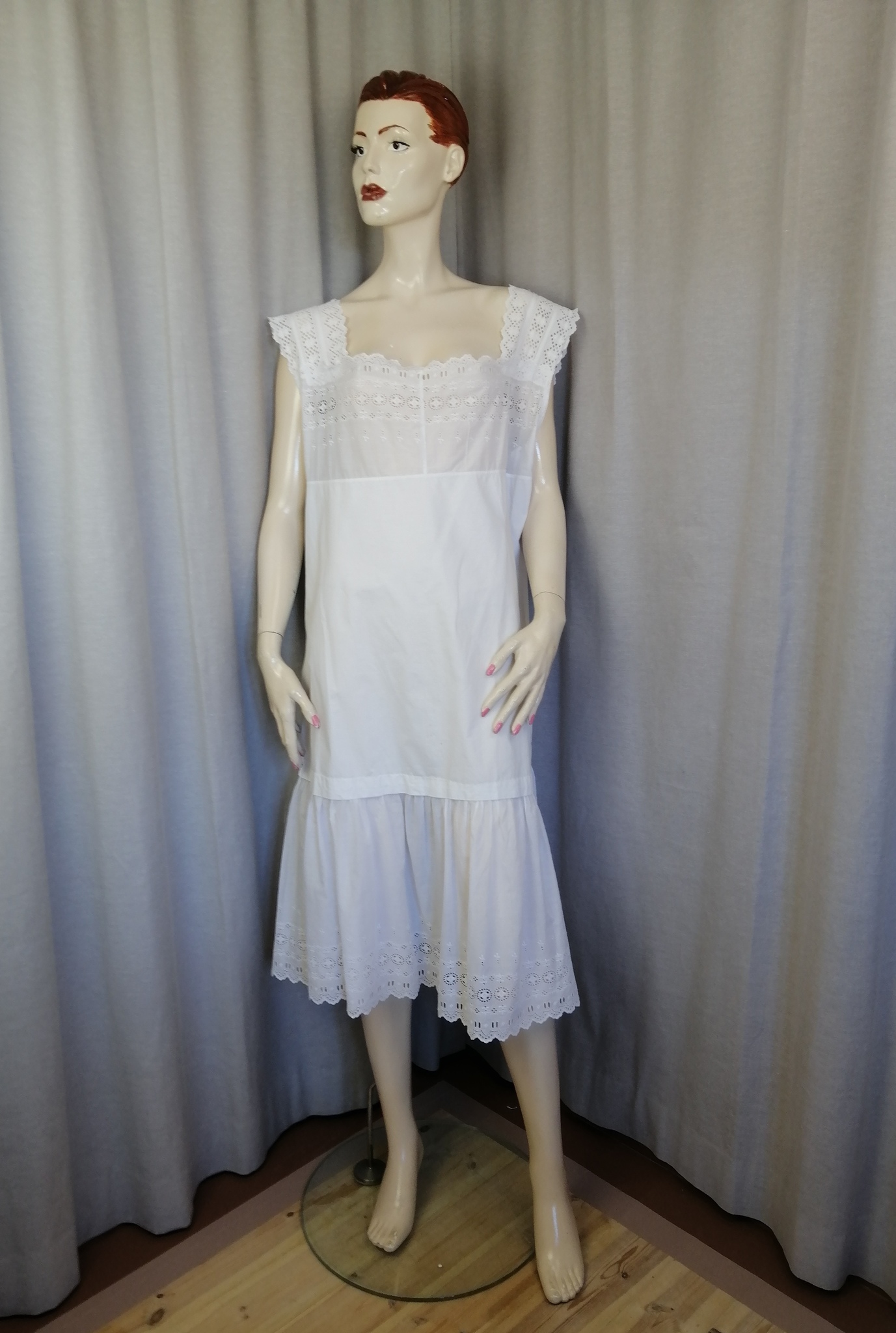 Vintage Särk underklänning nattlinne vid bomull rak ringning och volang med brodyr
