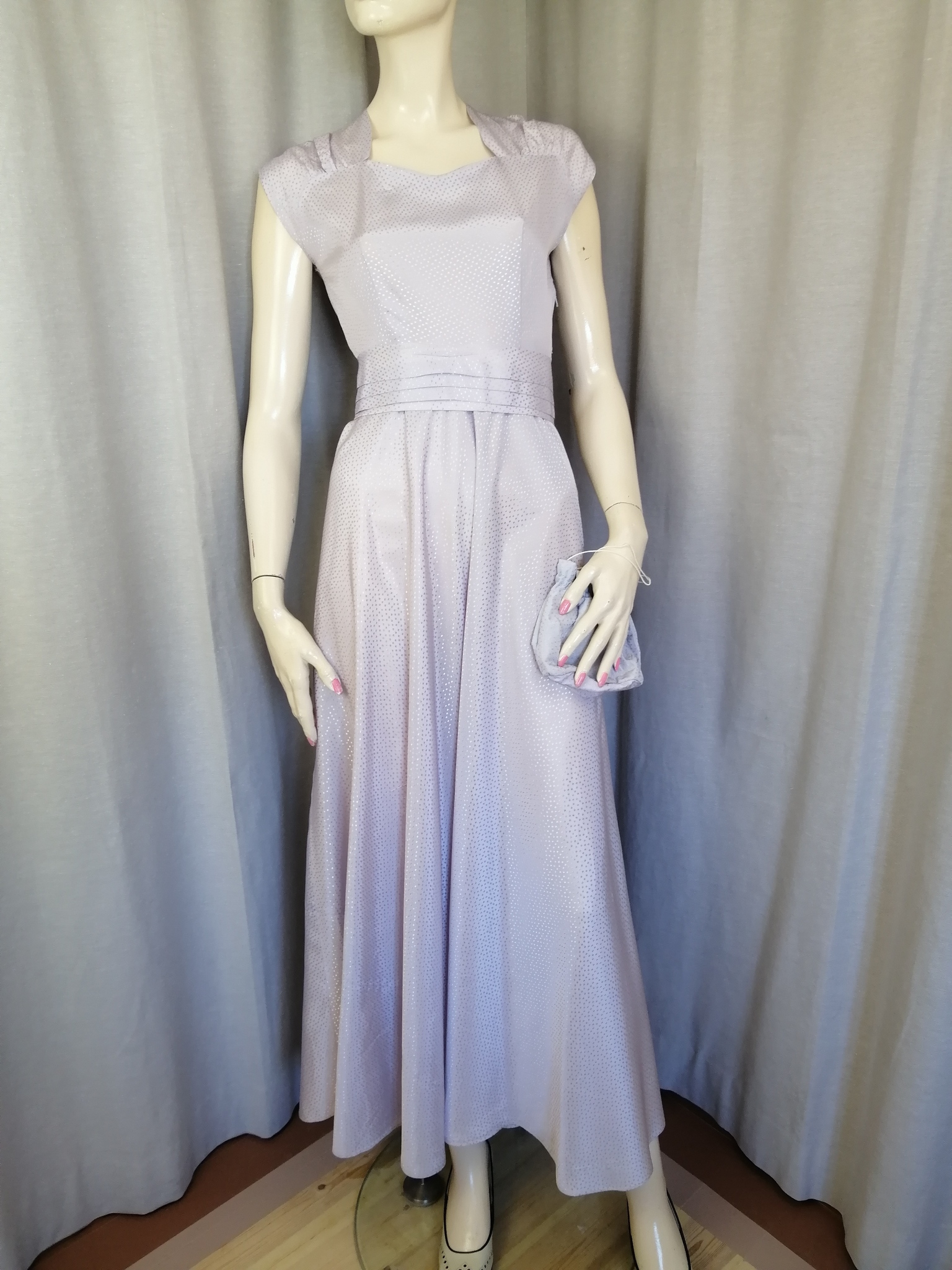Vintage balklänning lavendel-lila blank med väska och skärp, vid kjol 40-tal 50-tal