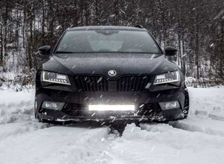 Extraljuspaket Dual Rage Skoda Superb 2016+