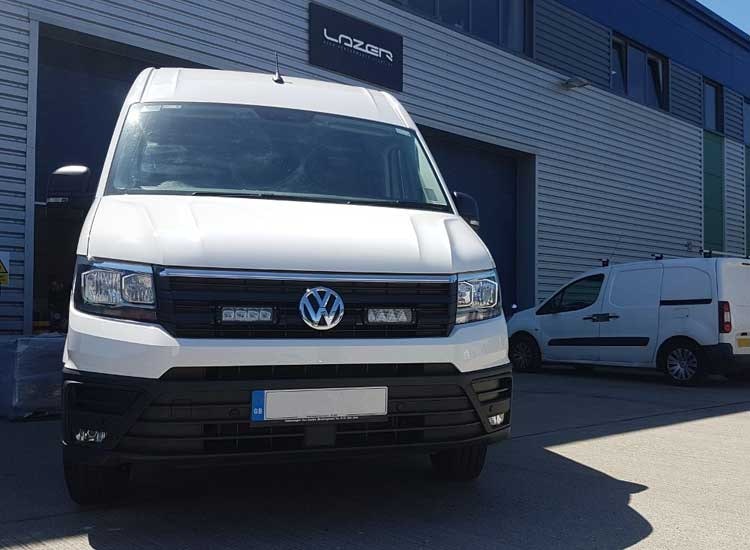 Extraljuskit grill Lazer Triple-R 750 (G2) VW Crafter 2017+