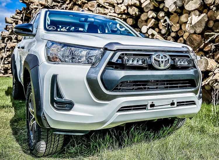 Extraljuskit Lazer Triple-R 750 Elite (G2) Toyota Hilux Legend/Hero 2021+