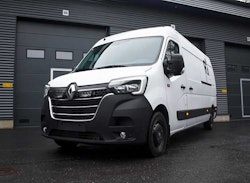 Extraljuskit Lazer Triple-R 750 (G2) Renault Master 2019+