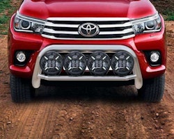 Extraljuspaket frontbåge + 4st extraljus Toyota Hilux 2016-2020
