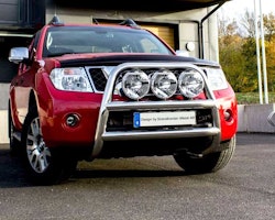 Hög frontbåge 76mm Nissan Navara 2010-2015