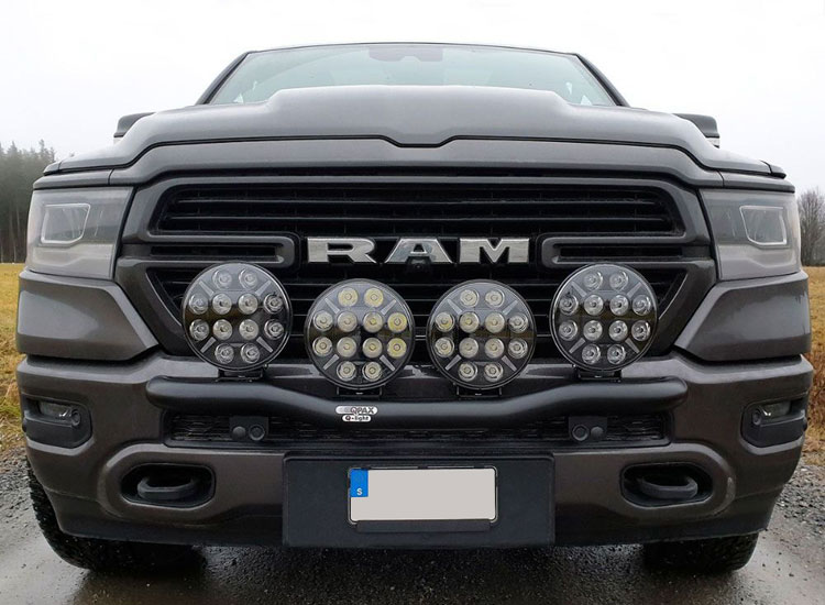 Q-light extraljusfäste Dodge Ram 1500 2019+