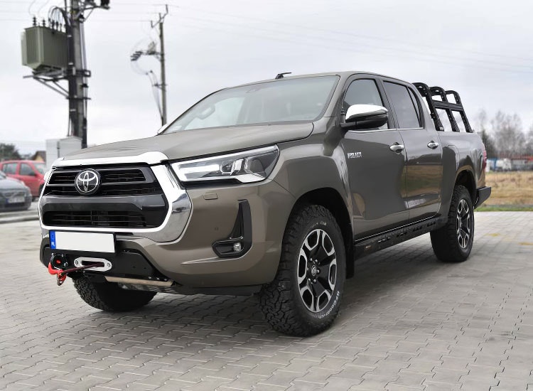 Stötfångare fram Offroad F4X4 Toyota Hilux 2021+