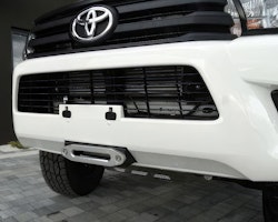 Vinschfäste inkl. vajerstyrning Toyota Hilux Revo 2016-2020