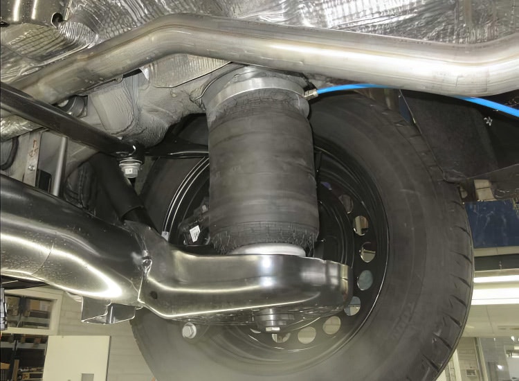Luftfjädring full air suspension inkl. kompressor Ford Tourneo Connect 2022+
