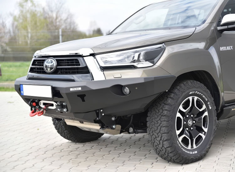 Stötfångare Offroad F4X4 Toyota Hilux 2021+