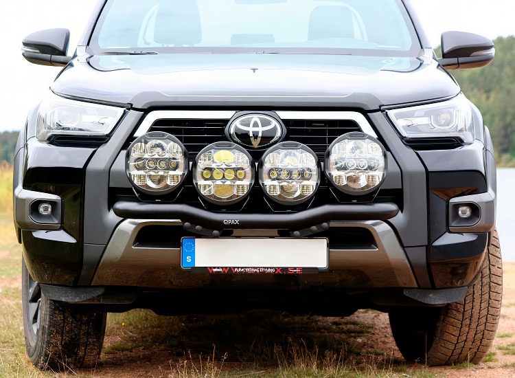 Q-light extraljusbåge Toyota Hilux 2021+