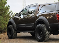 Skärmbreddare Safari Nissan Navara 2015+