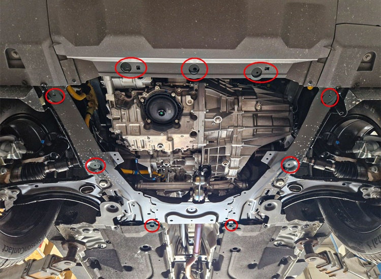 Underkörningsskydd Motor, Växellåda, Kylare Dacia Duster 4x4 2024+