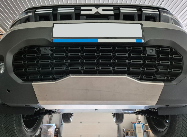 Underkörningsskydd Motor, Växellåda, Kylare Dacia Duster 4x4 2024+