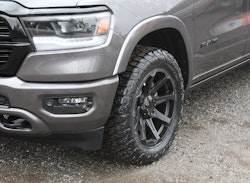DIRT A.T D05 Flatblack 10x22 6x135/139,7 ET-20 CB106,1