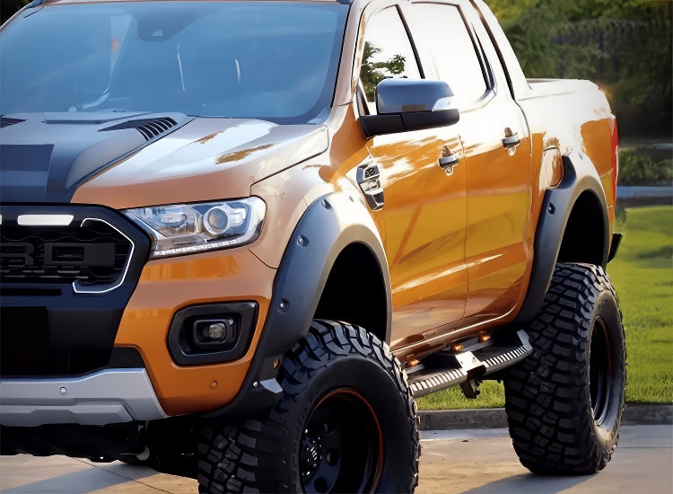 Skärmbreddare 45mm Ford Ranger 20-22 med parkeringssensorer