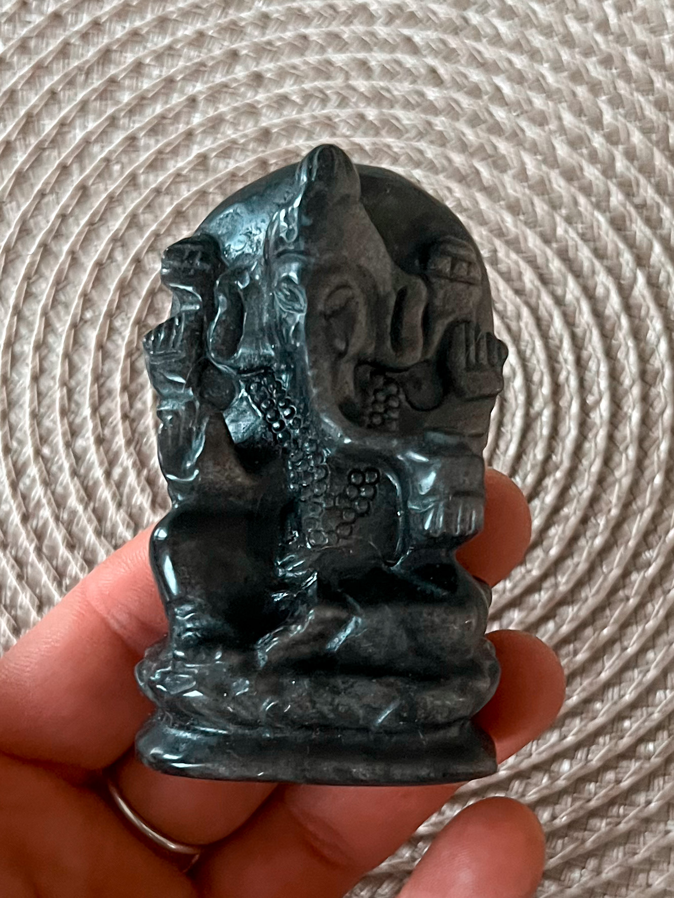 Silver obsidian, Ganesha