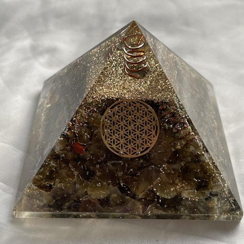 Orgonitpyramid Mossagat (210g)