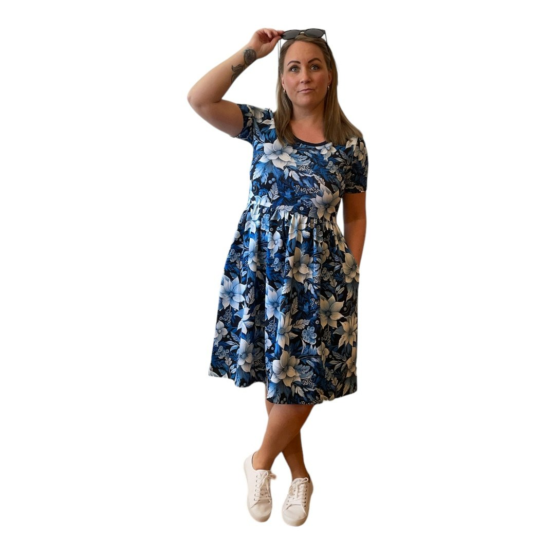 Elin Klänning - Eget Tygval