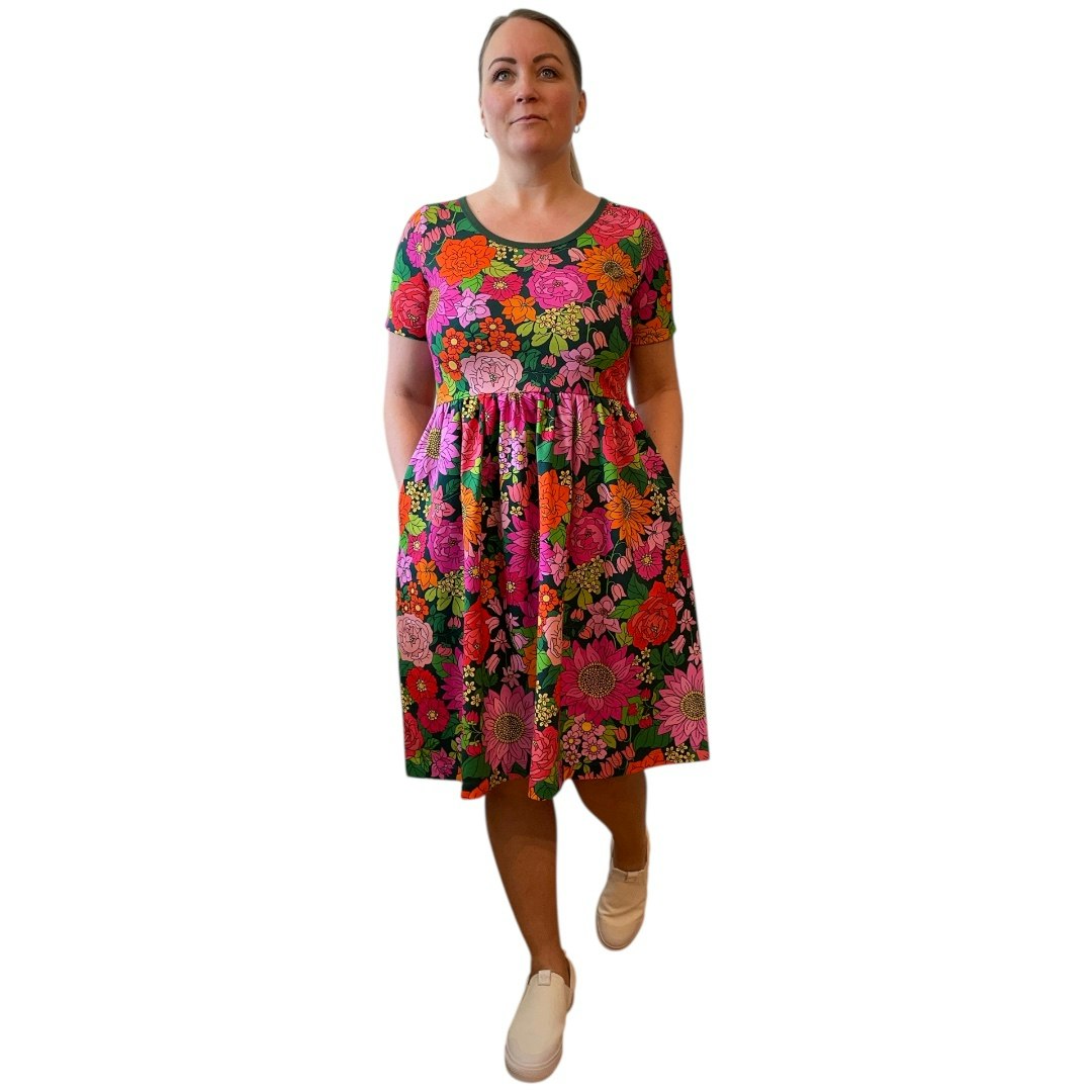Elin Klänning - Eget Tygval