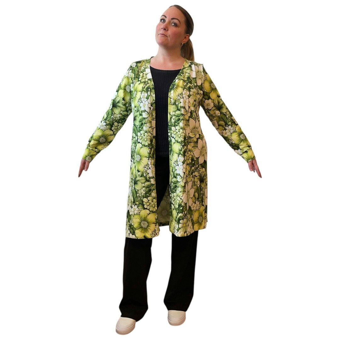 Stina Cardigan - Eget Tygval