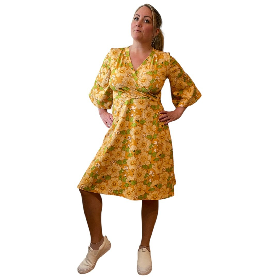 Viola Klänning - Eget Tygval