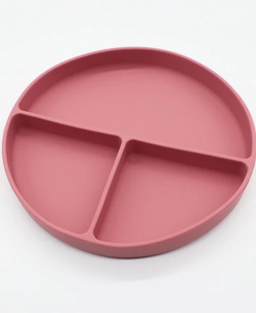Tallriken ERIK i silikon med sugpropp rosa
