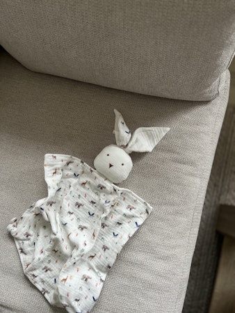 Snuttefilten KANIN i muslin