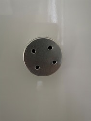 Metallbehållare utan magnet