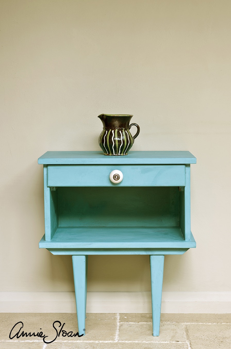 Annie Sloan Chalk paint Provence  målad byrå interiör Glada ungmöns diversehandel bild 5