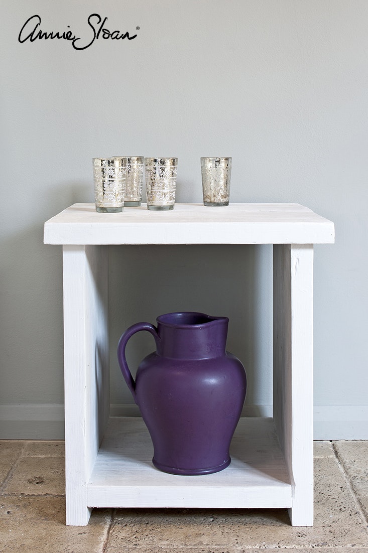 Annie Sloan Chalk paint Pure målat skåp Glada ungmöns diversehandel bild 5