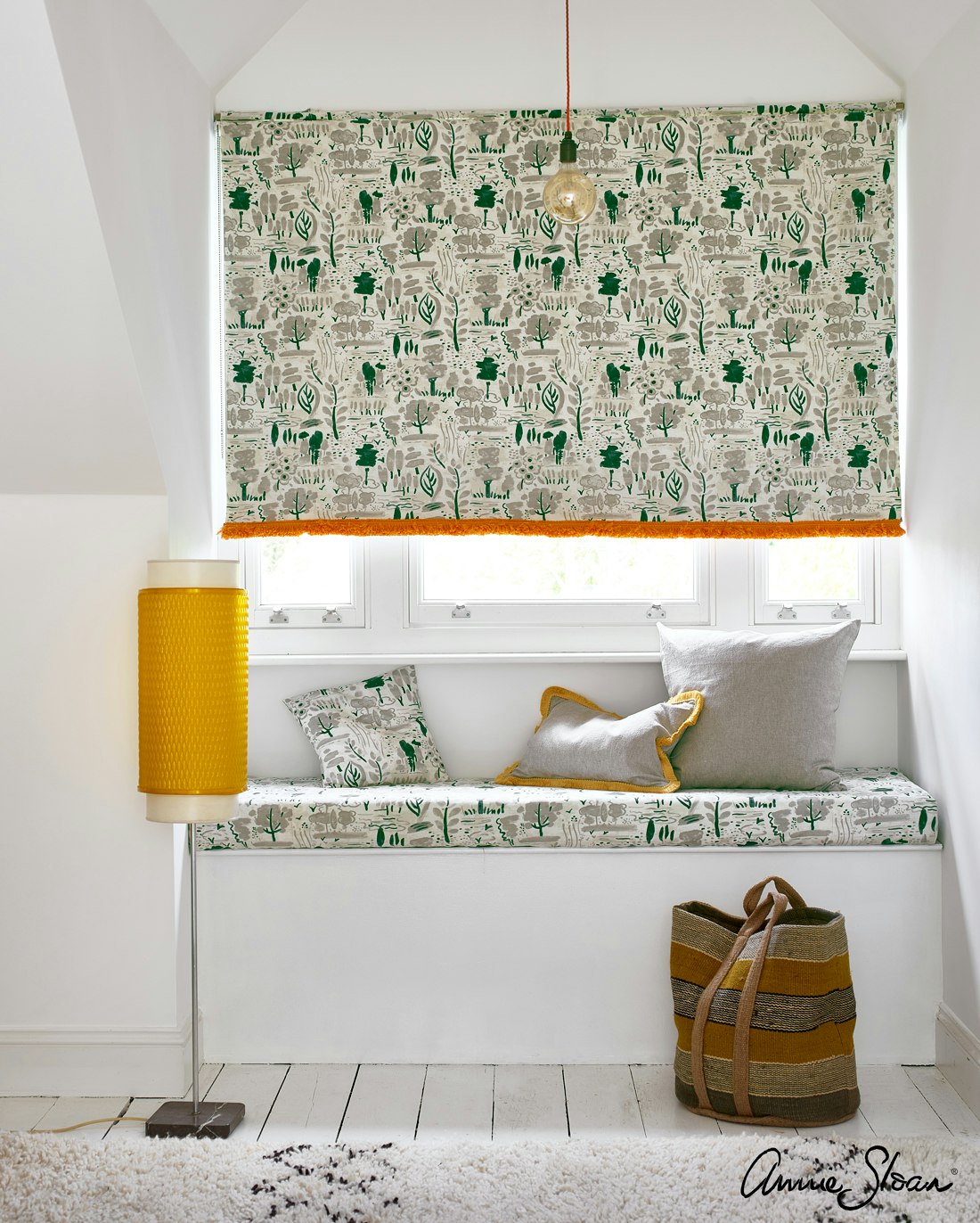 Annie Sloan Chalk paint Old White tyg textil vägg interiör Glada ungmöns diversehandel bild 7