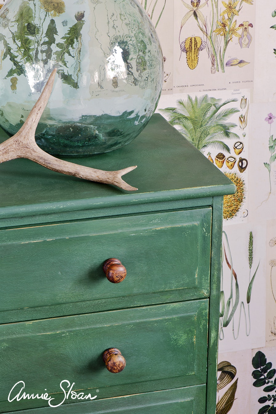 Annie Sloan Chalk paint Amsterdam green kalkfärg Glada ungmöns diversehandel 8