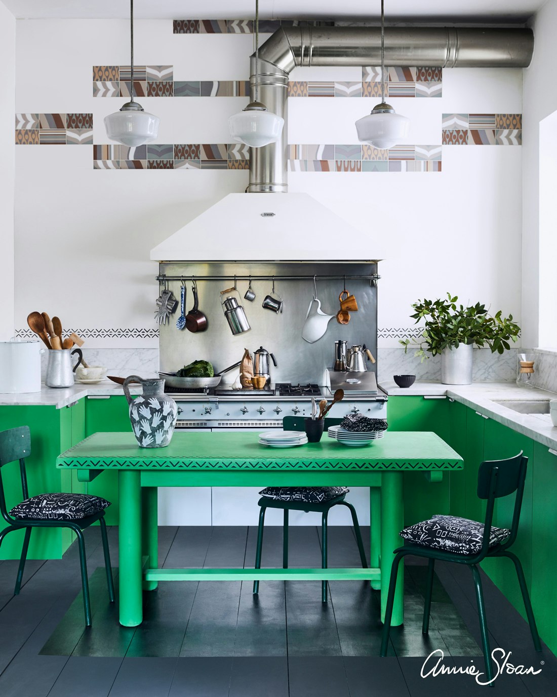 Annie Sloan Chalk paint Antibes målat bord Glada ungmöns diversehandel 8