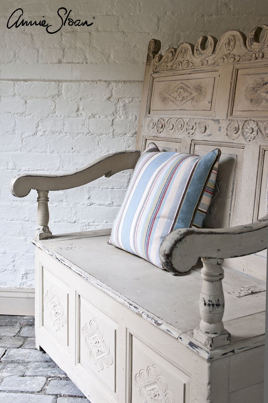 Annie Sloan Chalk paint Country Grey målad stol gavel Glada ungmöns diversehandel bild 9