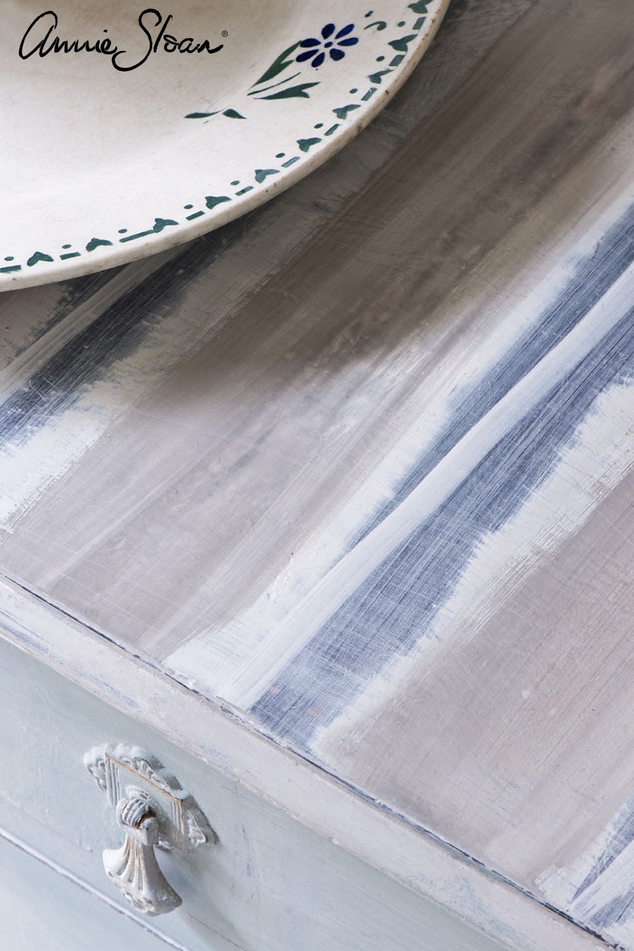 Annie Sloan Chalk paint Duck Egg Blue målad byrå skiva Glada ungmöns diversehandel bild 11