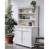 Annie Sloan Chalk paint Old White målad byrå skåp vitrin interiör Glada ungmöns diversehandel bild 10