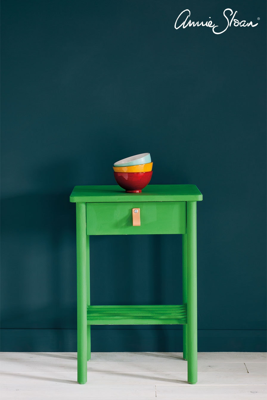 Annie Sloan Chalk paint Antibes målat bord Glada ungmöns diversehandel 11