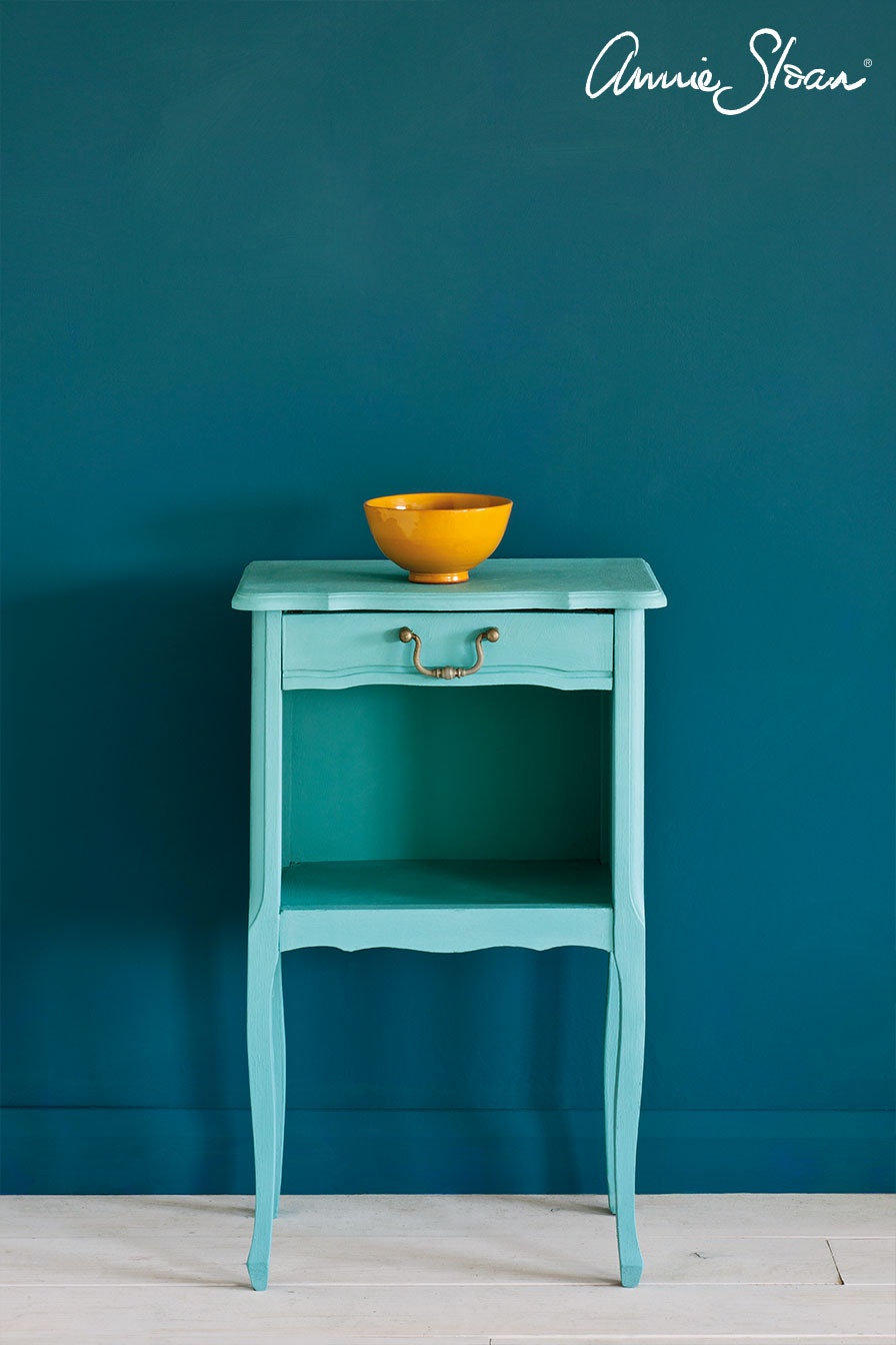 Annie Sloan Chalk paint Provence  målad byrå interiör Glada ungmöns diversehandel bild 13