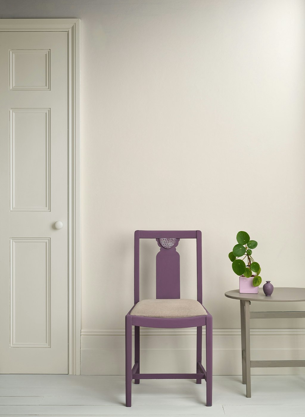 Annie Sloan Satin Paint Old White  750ml vit interiör  Tålig glada ungmöns diversehandel