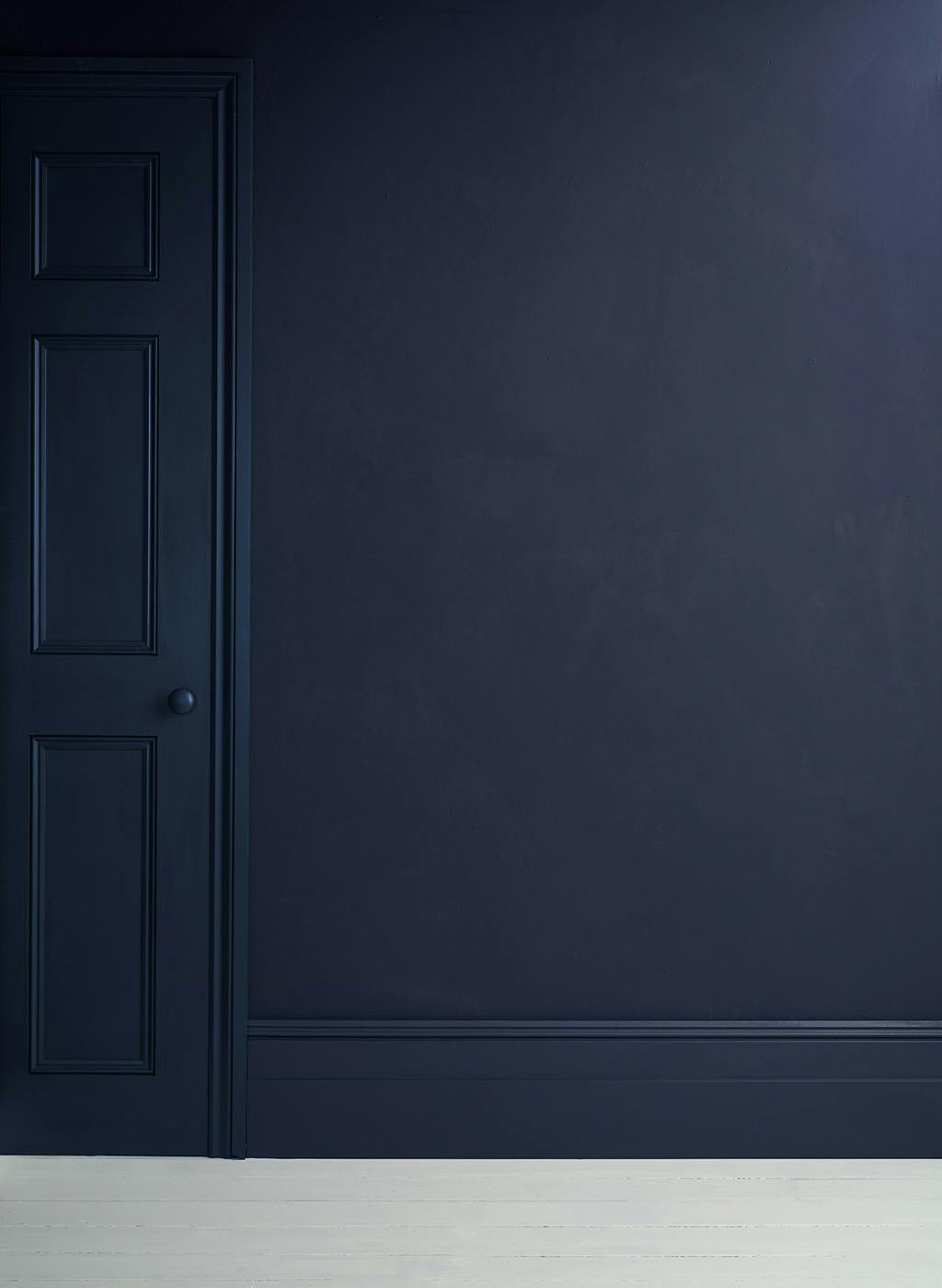 Annie Sloan Satin Paint Oxford Navy 750ml mörkblå Tålig glada ungmöns diversehandel