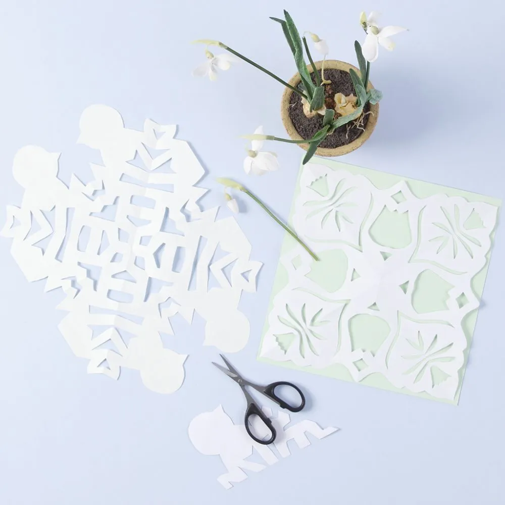 Silhuettsax decoupage collage montering klippa papper mönster glada ungmön