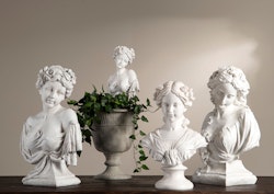 Byst Sarah liten