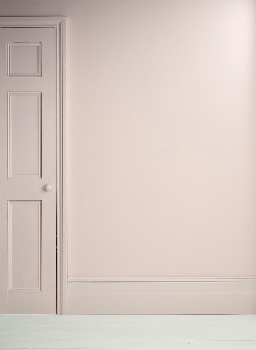 Annie Sloan Wall Paint  Pointe Silk interiör väggfärg rosa glada ungmöns diversehandel 1